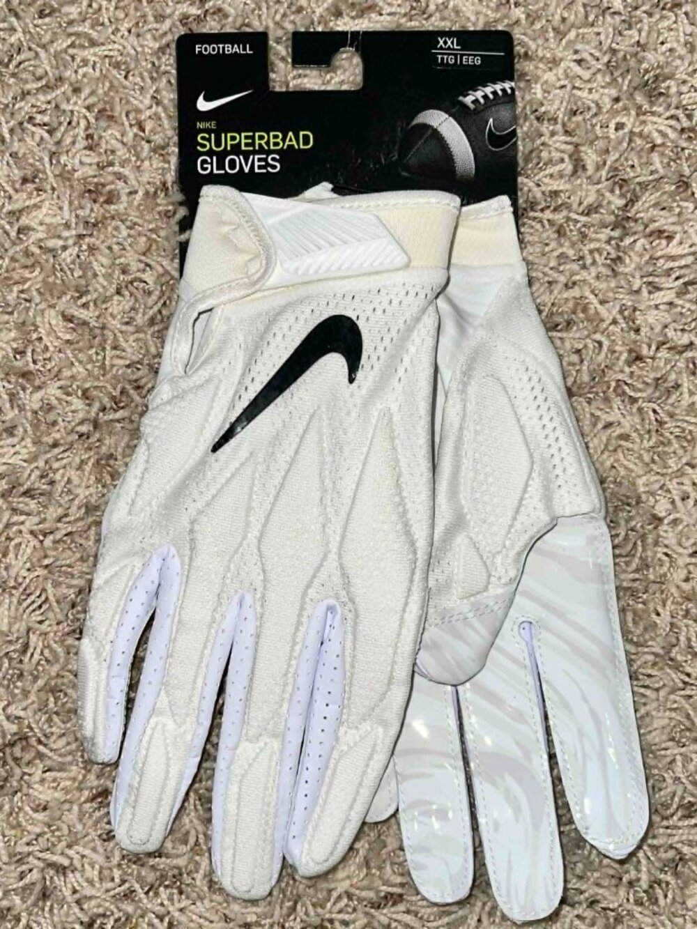 Nike Superbad NFL Football Gloves White, Men’s Size XXL (New)